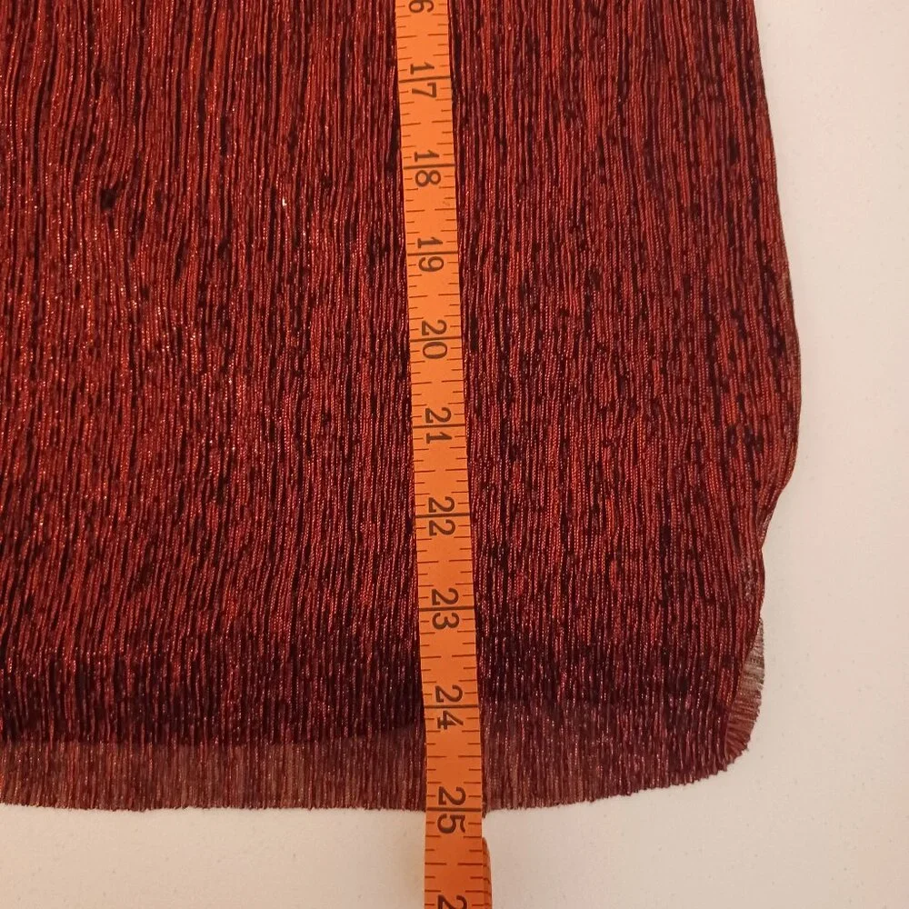 NWT Women's Alfani Red Shimmer‎ Blouse with Black Lining Size Medium